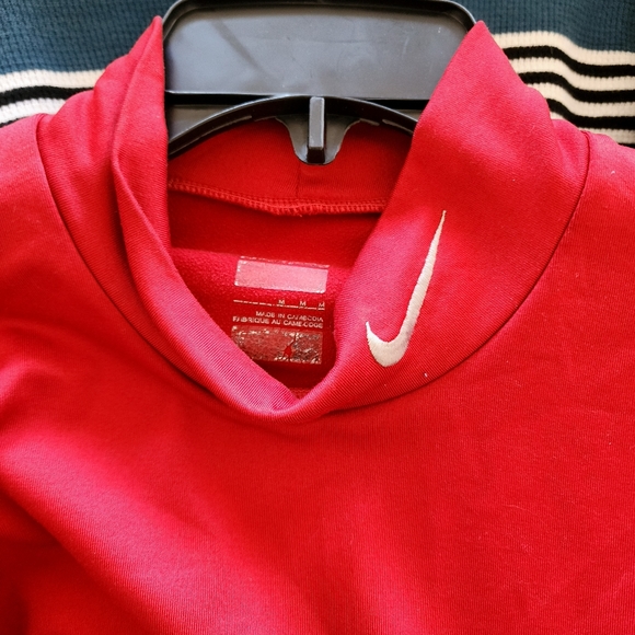 Men's red medium Nike shirt Patriotic Holidays Baseball Athletic Spring Sporty - Picture 2 of 7